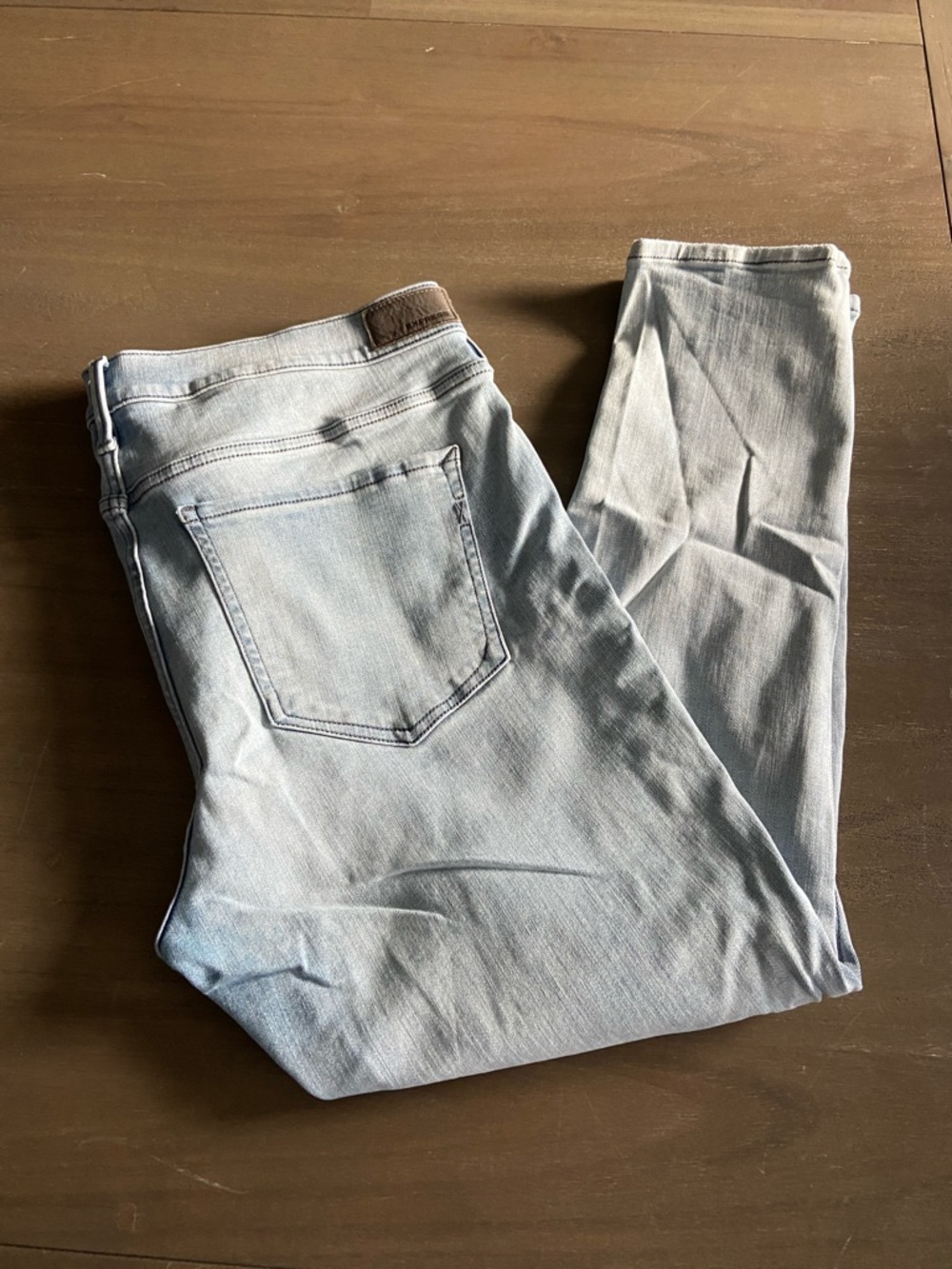 Express Mid Rise Legging Jeans Light Wash Size 16S